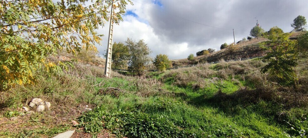 Land in Olmeda de las Fuentes, Madrid for sale - Building Photo - Image 2 of 9