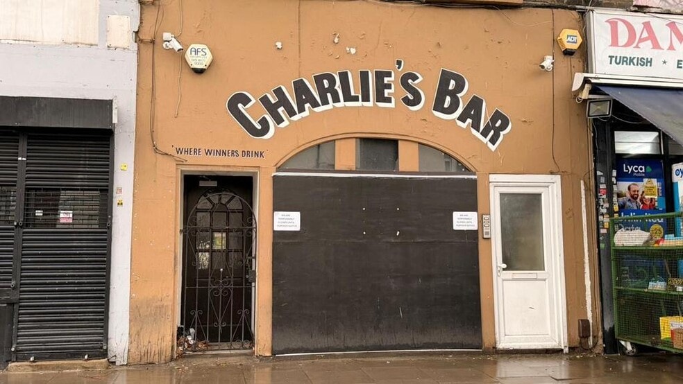 247 Barking Rd, London to rent - Primary Photo - Image 1 of 3