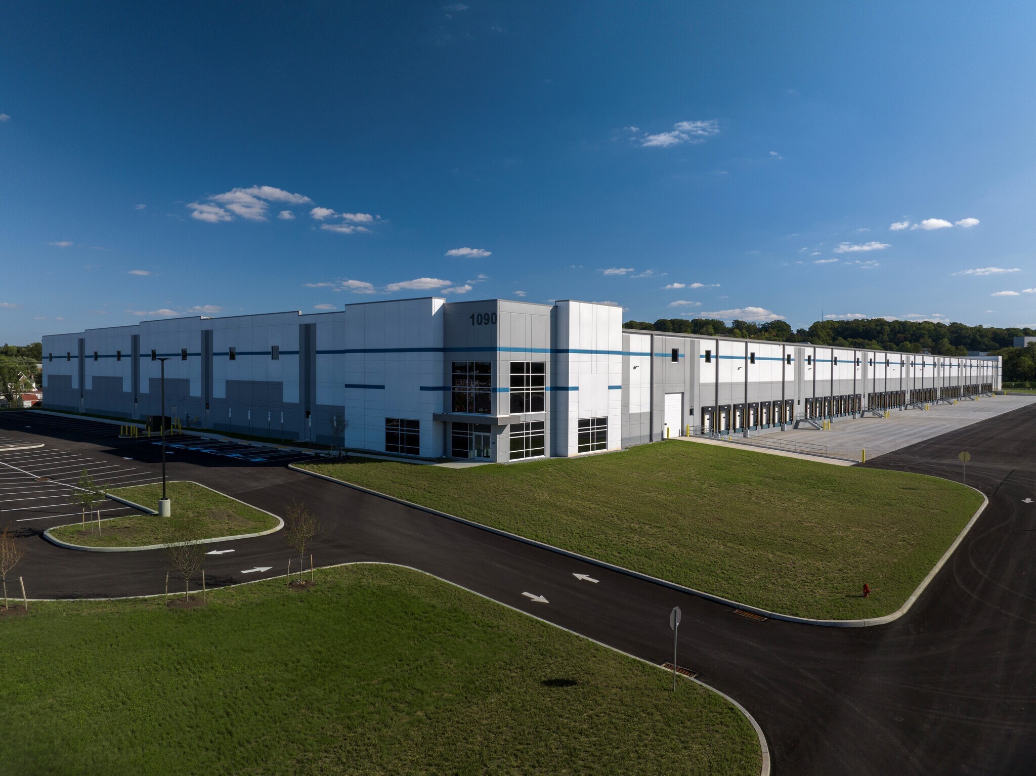 1090 E Boundary Ave, York, PA to rent Building Photo- Image 1 of 9