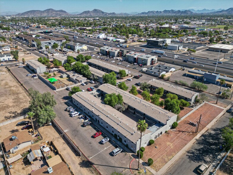 2520 W Mclellan Blvd, Phoenix, AZ for sale - Building Photo - Image 2 of 24