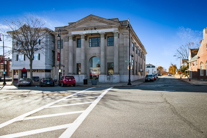 369 Main St, Wakefield, MA for sale - Building Photo - Image 1 of 1