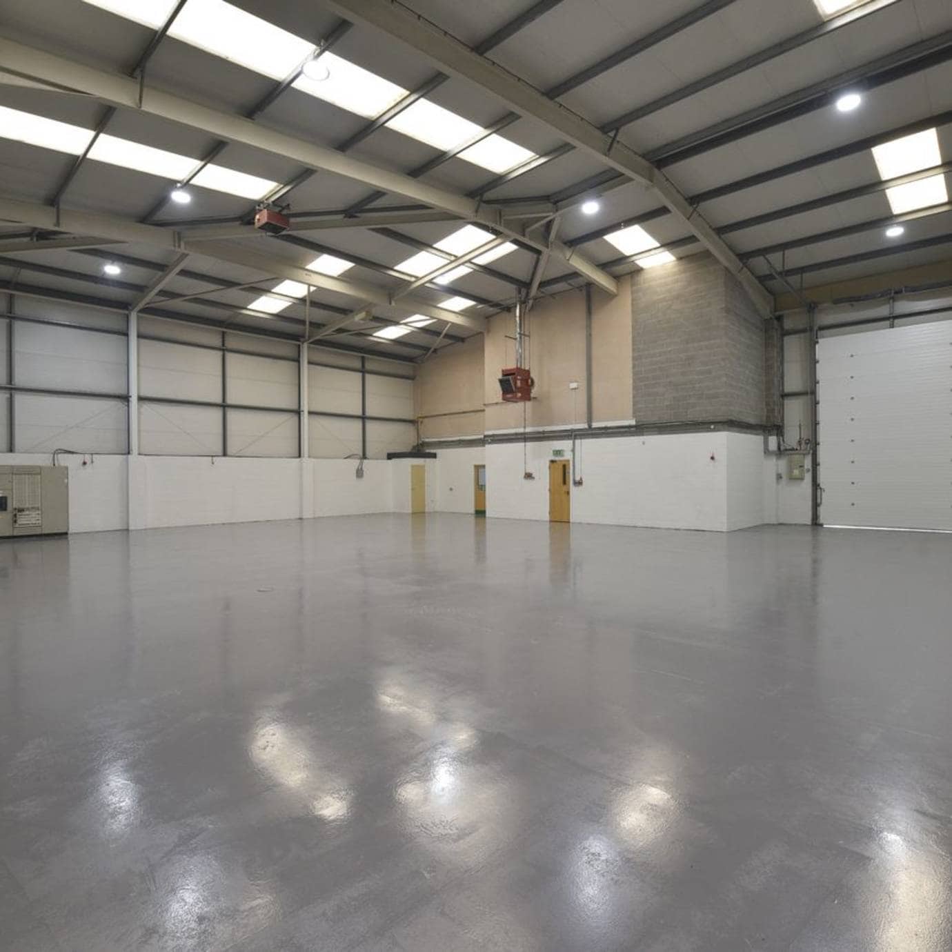 Jackson St, Oldham to rent Interior Photo- Image 1 of 4