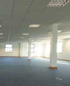 De Havilland Dr, Liverpool for sale - Interior Photo - Image 3 of 13