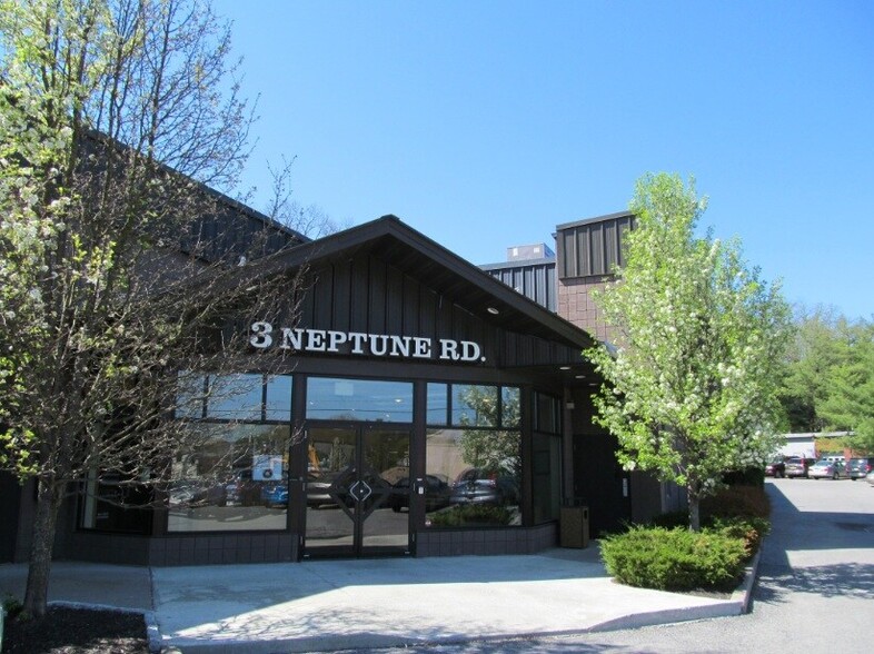 3 Neptune Rd, Poughkeepsie, NY for rent - Building Photo - Image 1 of 4