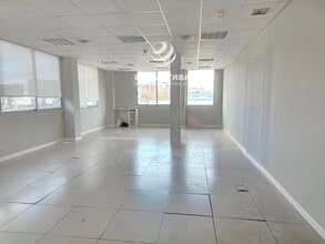 Office in Rivas-Vaciamadrid, Madrid to rent Interior Photo- Image 2 of 7