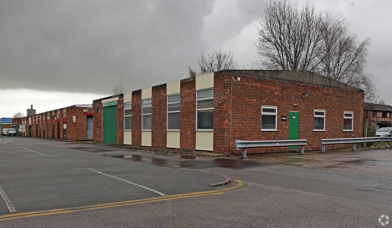 Private Road No 2, Nottingham, NG4 2JR UK