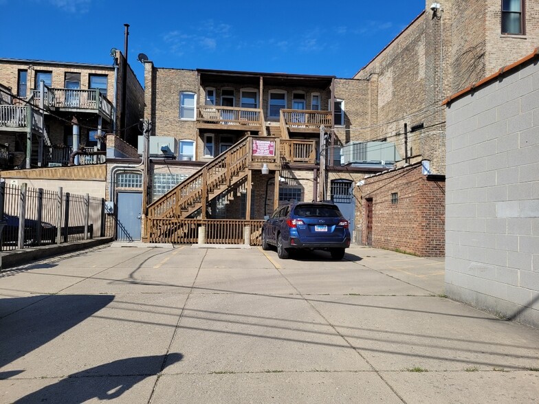 3843-3845 N Lincoln Ave, Chicago, IL for rent - Building Photo - Image 3 of 5