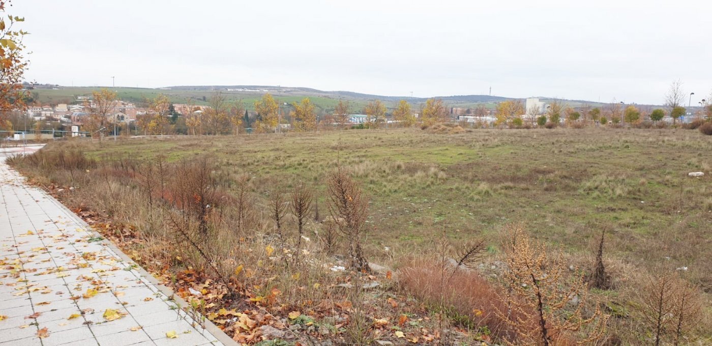 Land in Salamanca, Salamanca for sale Primary Photo- Image 1 of 11