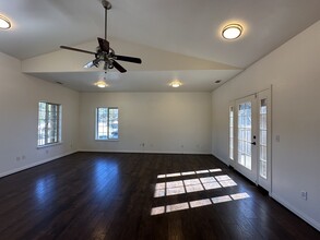 31961 Hilltop Blvd, Running Springs, CA for sale Interior Photo- Image 2 of 7