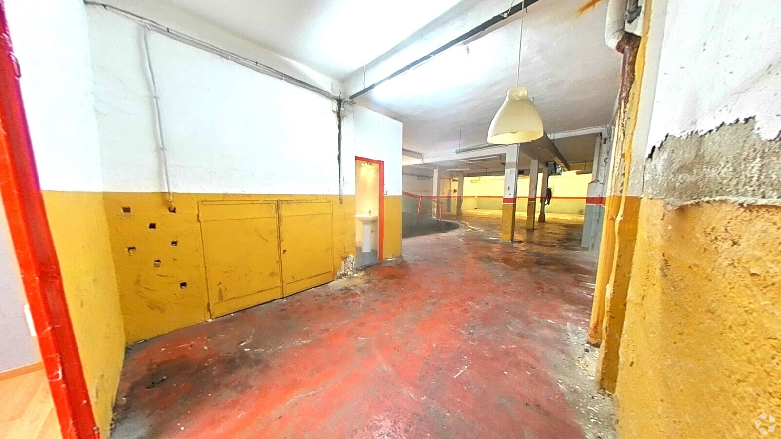 Madrid, MAD 28047 - Unit Puerta 01 -  - Interior Photo - Image 2 of 7