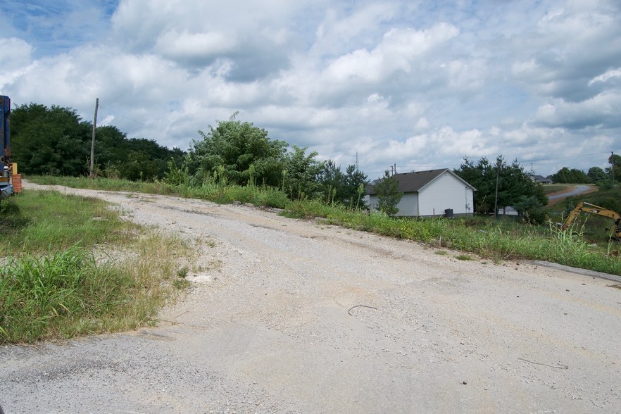 259 Paris Rd, Mount Sterling, KY for sale - Primary Photo - Image 1 of 1