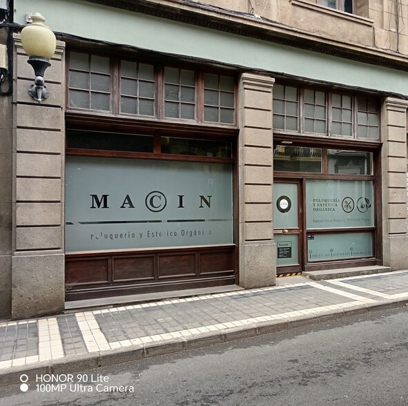Calle Viera y Clavijo, Las Palmas de Gran Canaria, Las Palmas for sale - Building Photo - Image 3 of 21