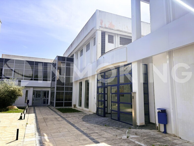 Industrial in Tres Cantos, Madrid for sale - Building Photo - Image 2 of 11