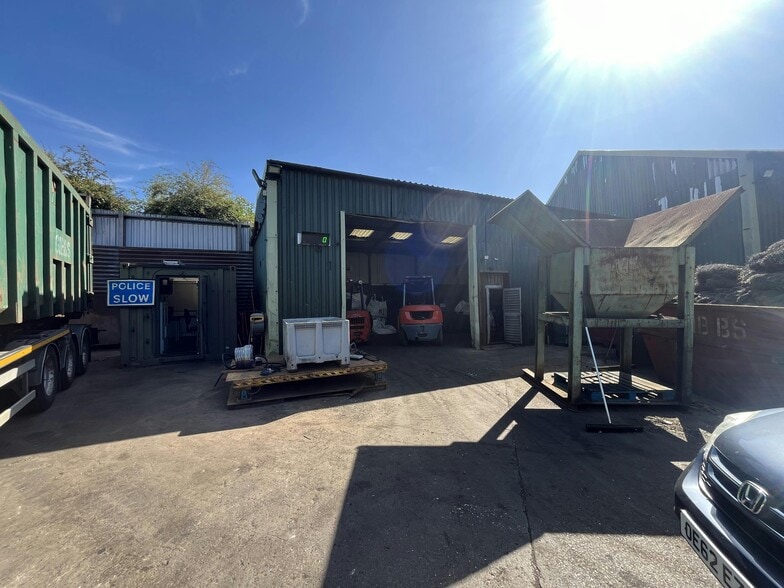 Common Rd, Evesham for sale - Building Photo - Image 3 of 3