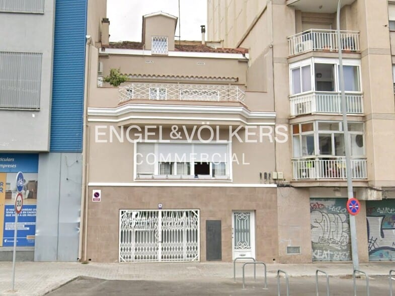 Build-to-Rent in Sant Adrià de Besòs, Barcelona for sale - Primary Photo - Image 1 of 4