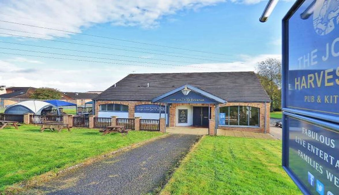 76 Calside Rd, Dumfries for sale Primary Photo- Image 1 of 1