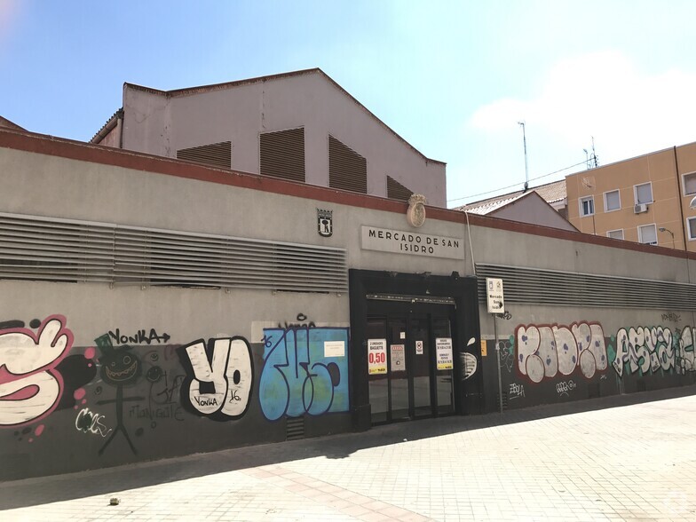 Calle San Patricio, 1, Madrid, Madrid to rent - Building Photo - Image 2 of 4