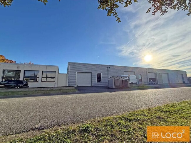 Vente Entrepôt 2 535 m²