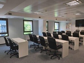 Office in Madrid, Madrid to rent Interior Photo- Image 2 of 14