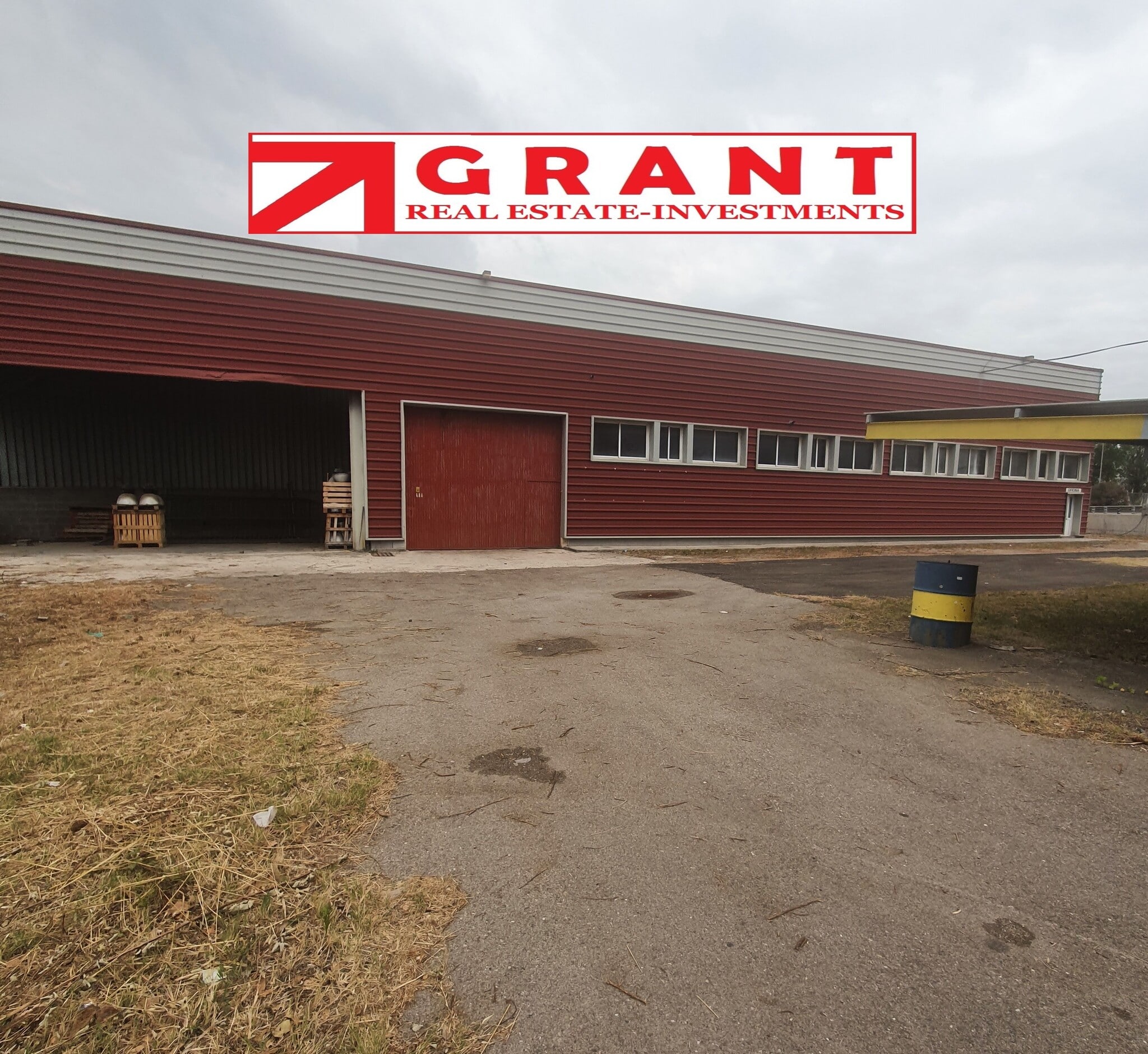 Industrial in Sant Esteve Sesrovires, Barcelona for sale Building Photo- Image 1 of 30