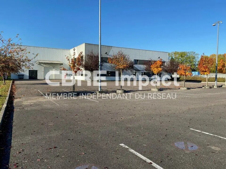 Vente Local d'activités 3 126 m² - Photo 1
