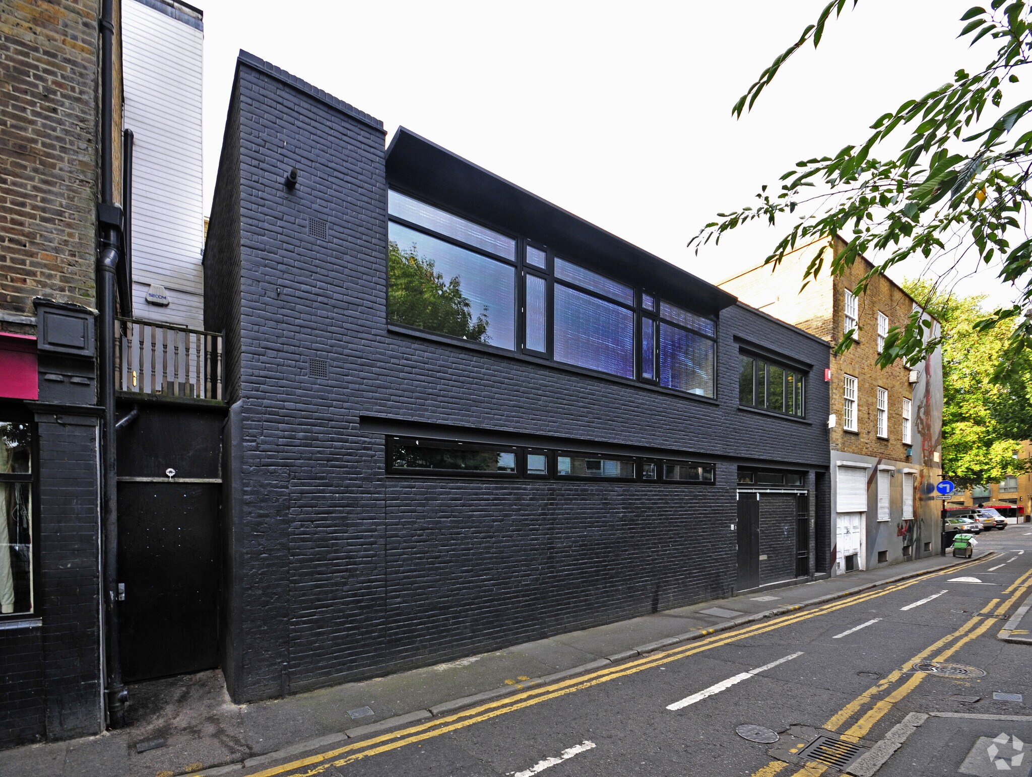 1-3 Mundy St, London for sale Primary Photo- Image 1 of 1