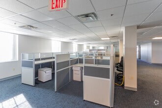 1 Sheakley Way, Cincinnati, OH to rent Interior Photo- Image 2 of 6