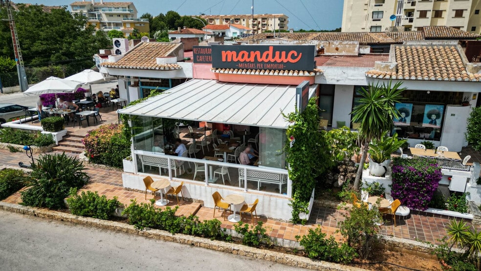 Retail in Dénia, Alicante for sale - Building Photo - Image 3 of 3