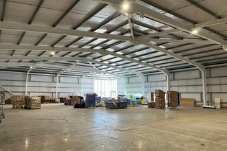 Park Ln, Corsham to rent Interior Photo- Image 2 of 2