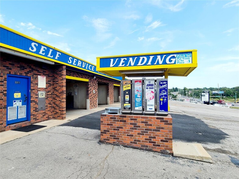 3311 N Highway 67, Florissant, MO for sale - Building Photo - Image 2 of 3