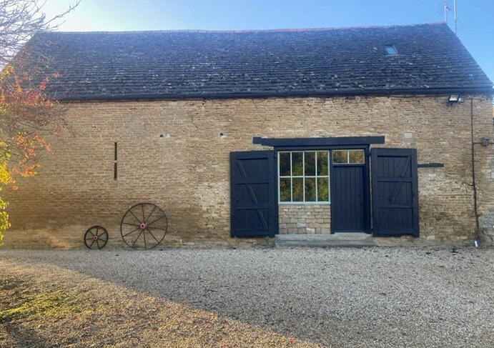 Old Oundle Rd, Peterborough to rent Building Photo- Image 1 of 1