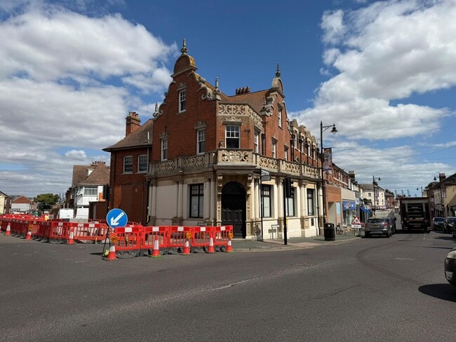 More details for 230 High St, Harwich - Retail to Rent
