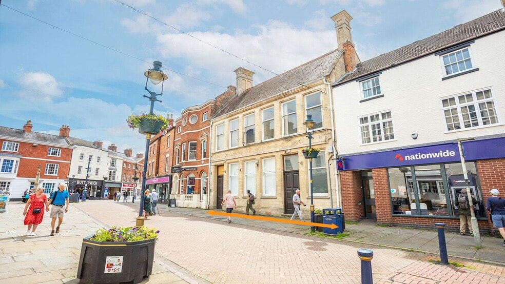 7 High St, Melton Mowbray for sale - Primary Photo - Image 1 of 5