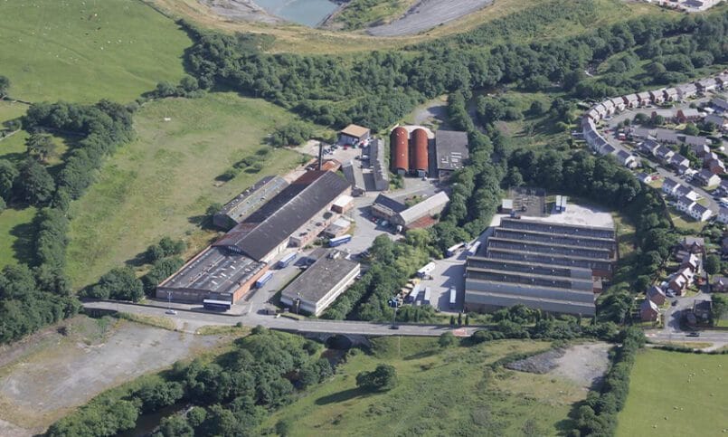 Llanbeblig Rd, Caernarfon to rent - Building Photo - Image 2 of 2