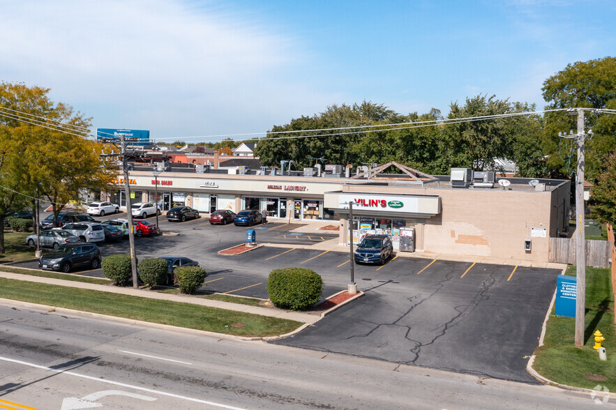 501-515 Milwaukee Ave, Glenview, IL for rent - Building Photo - Image 3 of 5