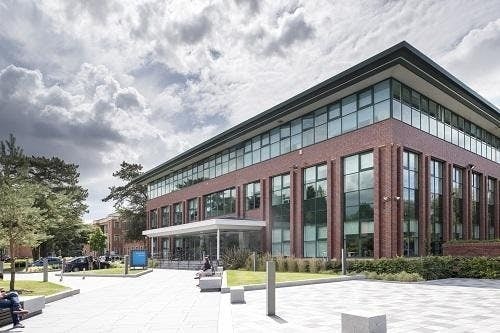 Wilmslow Rd, Manchester to rent - Building Photo - Image 1 of 16