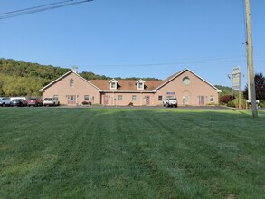 105 Pfeffer Rd, Export, PA for rent Building Photo- Image 1 of 13