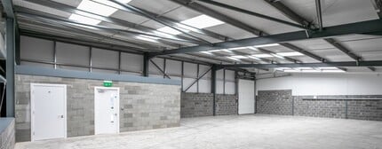 Appleton Parkway, Livingston to rent Interior Photo- Image 2 of 3