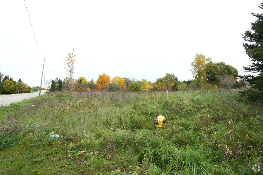 0000 Fenton Rd, Grand Blanc, MI for sale - Primary Photo - Image 1 of 1