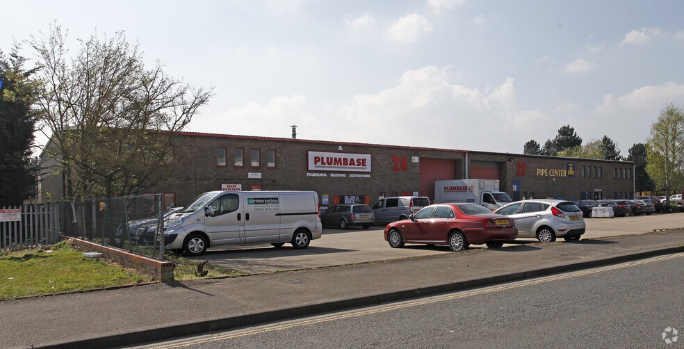 22-24 Foxtail Rd, Ipswich for sale - Primary Photo - Image 1 of 1