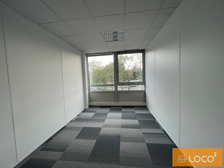 Office in Labège to rent - Building Photo - Image 1 of 8
