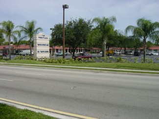 More details for 7100 Pines Blvd, Pembroke Pines, FL - Retail for Rent