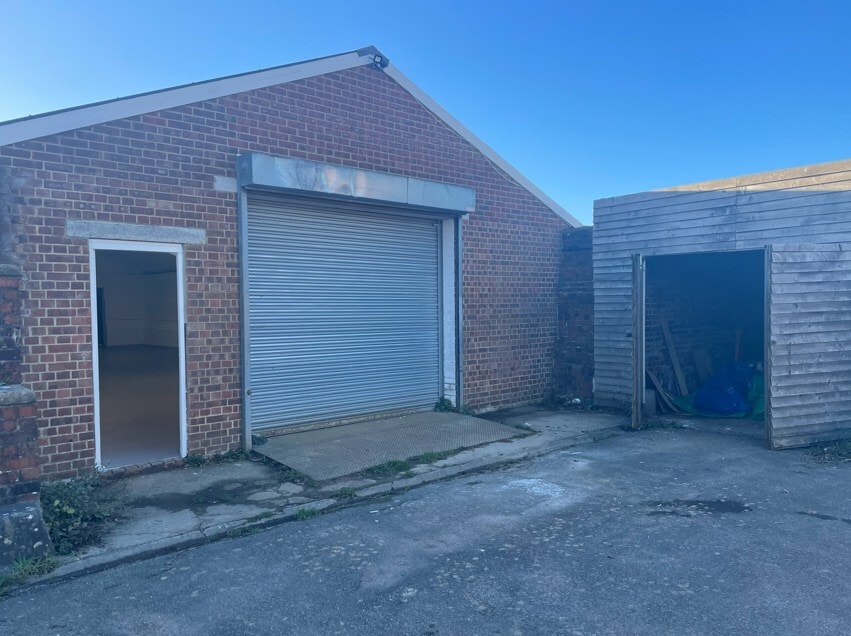 Cotswold Business Park, Kemble to rent Building Photo- Image 1 of 1