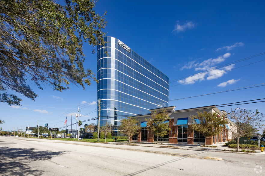 1715 N Westshore Blvd, Tampa, FL for rent - Building Photo - Image 1 of 8