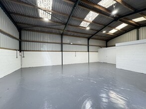 251 Bath Rd, Bridgwater to rent Interior Photo- Image 2 of 4