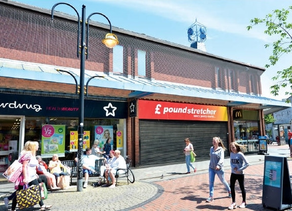 24-30 Liscard Way portfolio of 4 properties for sale on LoopNet.co.uk - Primary Photo - Image 2 of 4