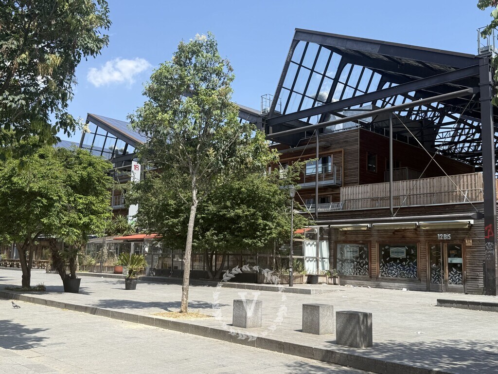 Vente Commerce 250 m² - Photo 1