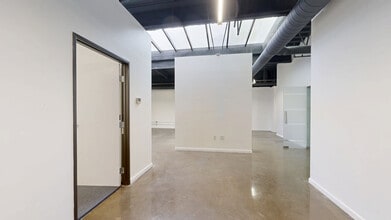 925 B St, San Diego, CA to rent Matterport 3D Scan- Image 1 of 11