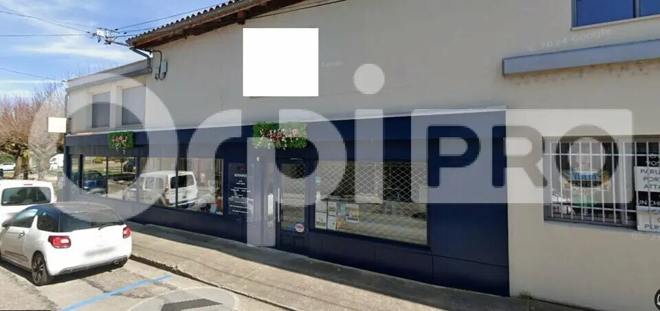 Retail in Montrevel-en-Bresse for sale Building Photo- Image 1 of 4