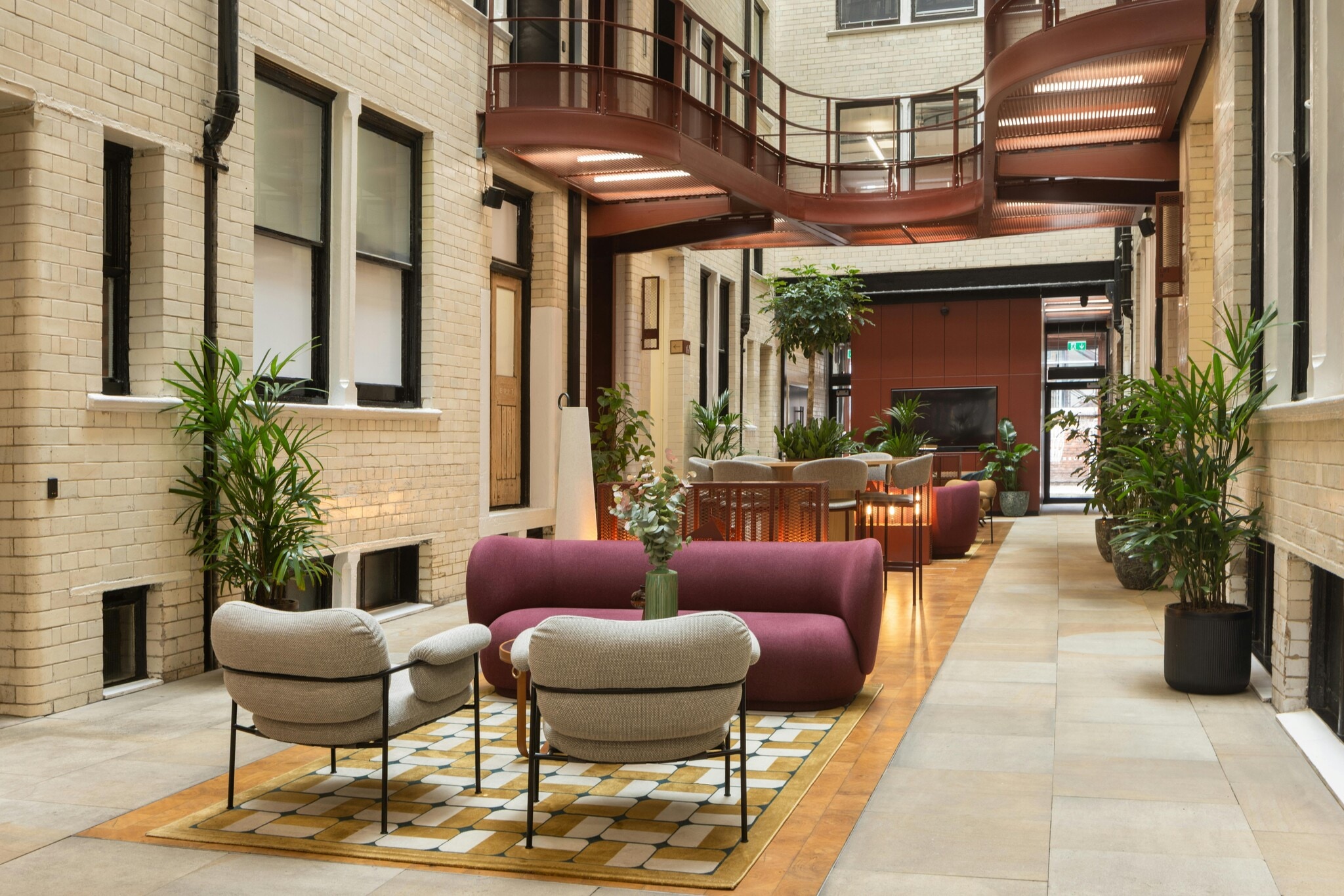 57 Hilton St, Manchester to rent Building Photo- Image 1 of 15